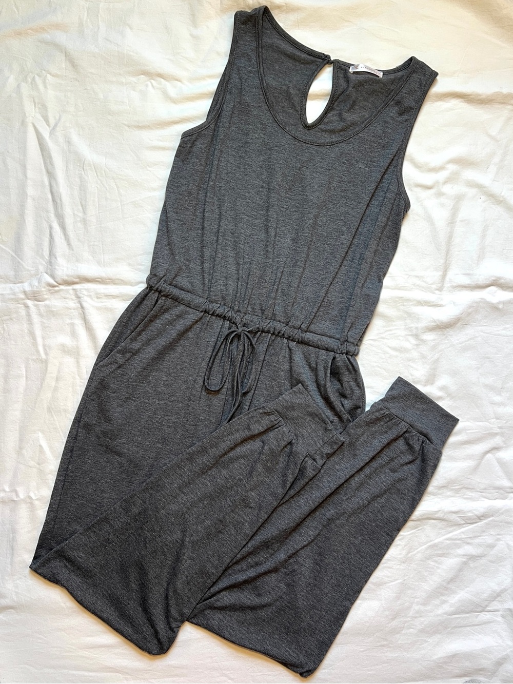 Gray sleeveless drawstring jumpsuit